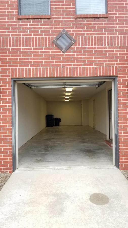 Old Fort Loft King & Queen Suites Nearest Accomodation To Marshals Museum Power Your Ev For Free! Форт-Сміт Екстер'єр фото